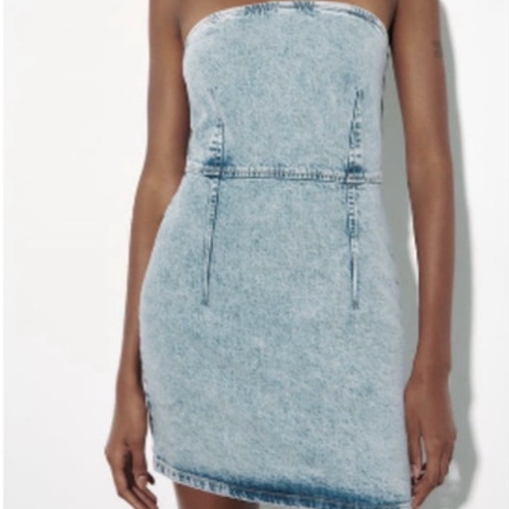 Zara Light Blue Denim Apparel